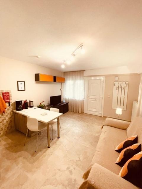 Апартаменты Αpartments Anna Deluxe Кавала Экстерьер фото